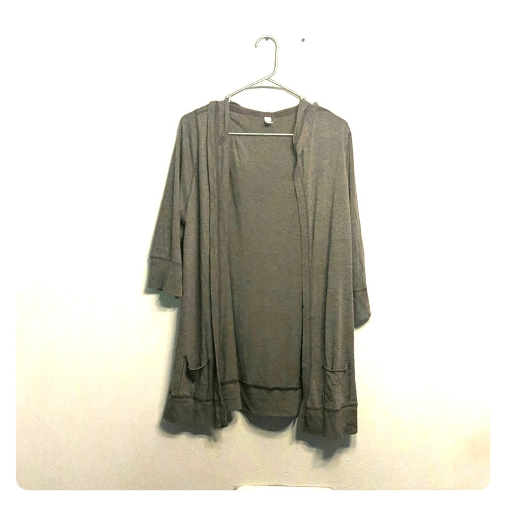Grey cartigan